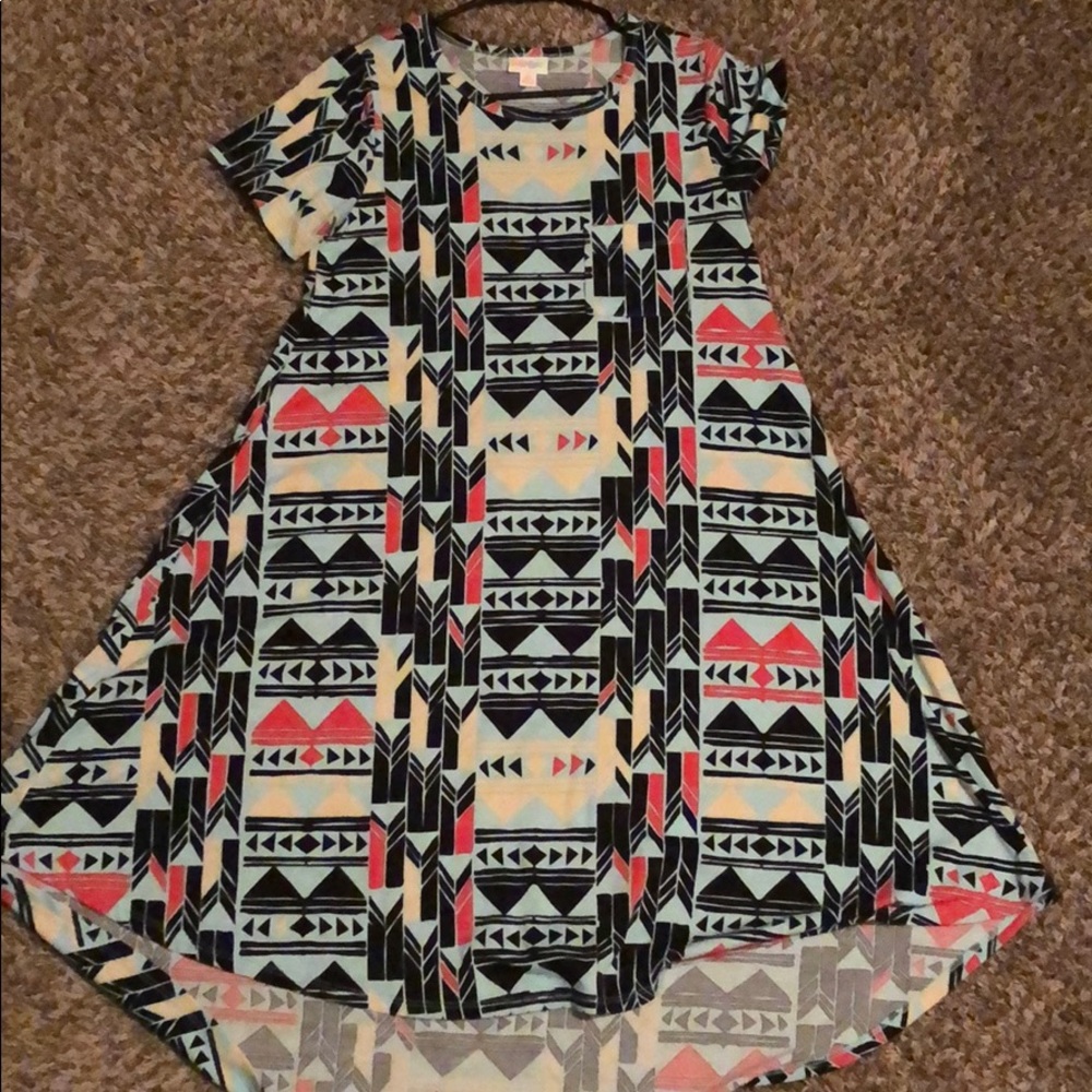 XS Carly Lularoe